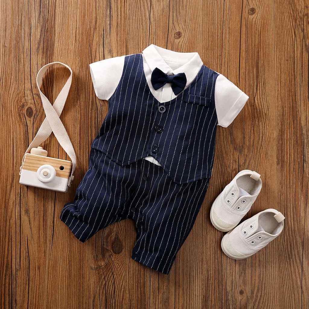 Wholesale Newborn Baby Gentleman Style Whit Stripes Baby Costumes Baby Boys Rompers